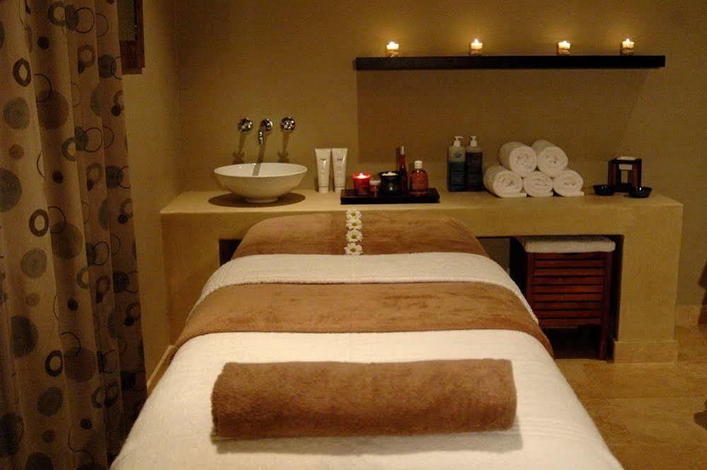 Lodge On The Lake And Wellness Spa 윌더니스 외부 사진